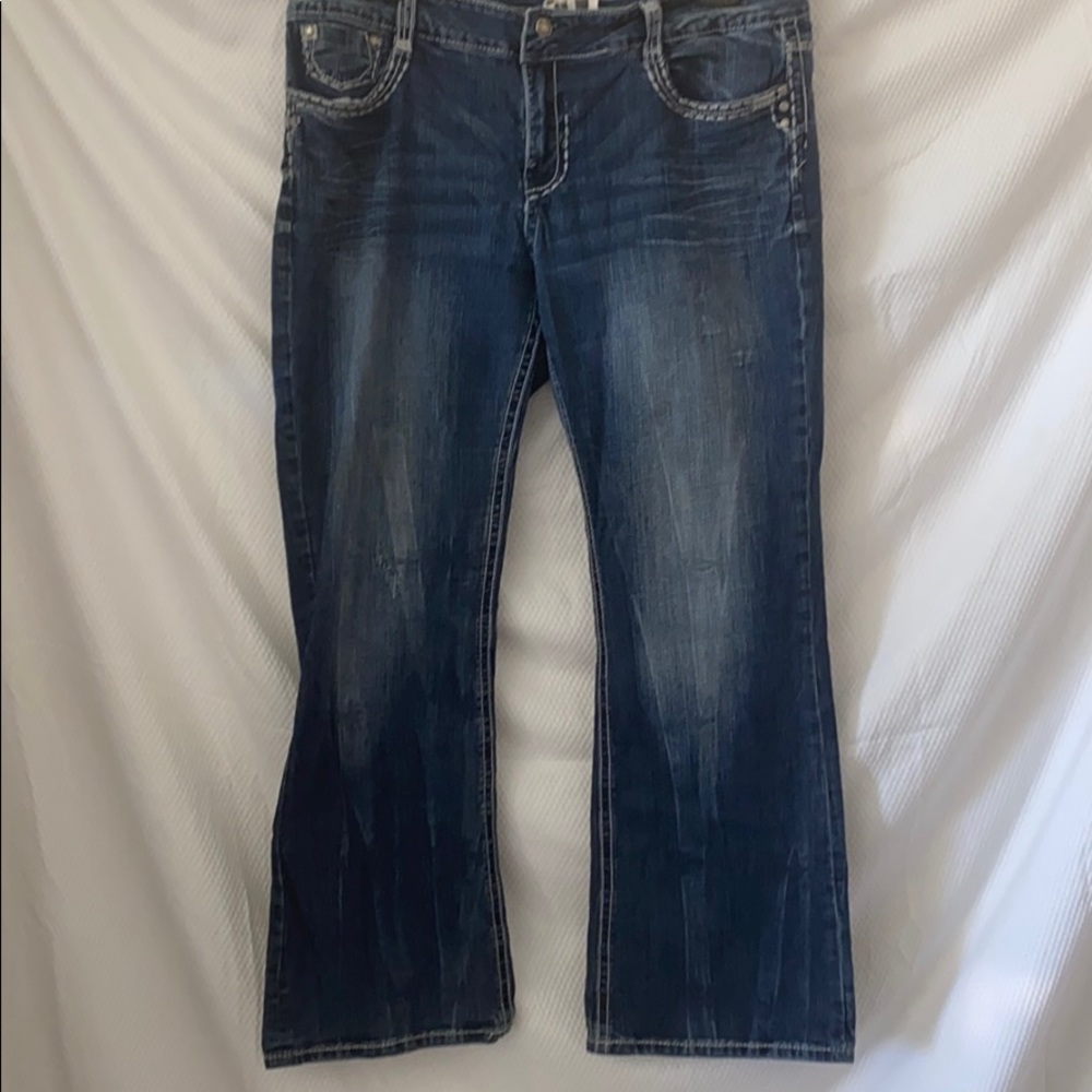 Women’s trademark jean